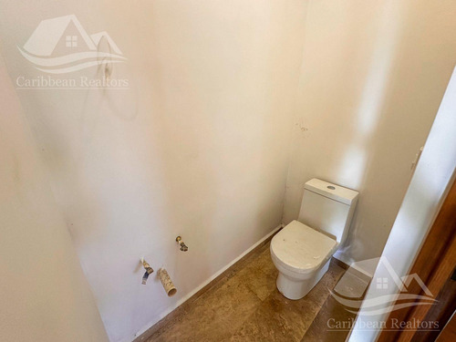 Casa En Venta Arbolada Cancún