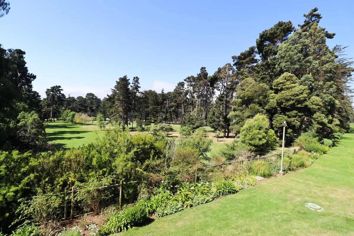 Departamento Barrio Golf Vista A Canchas De Golf