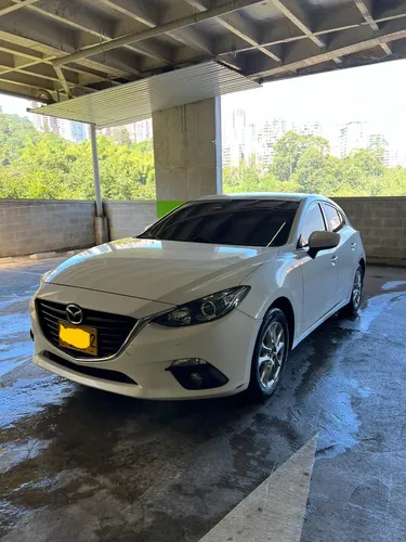 Mazda 3 2.0 Touring At