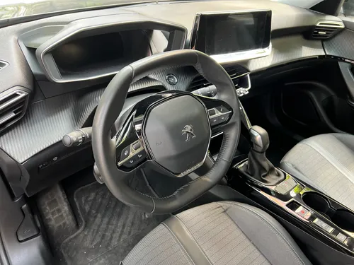Peugeot 2008 1.2 Allure