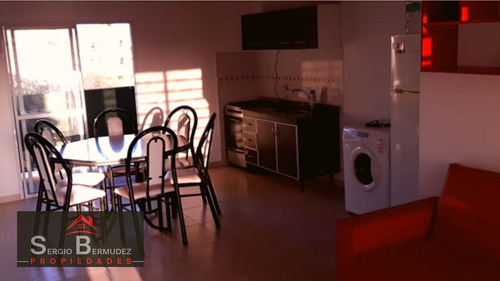Imagen 7 de 14 de San Juan Y Moreno / Mar De Ajo / 3 Ambientes !!!