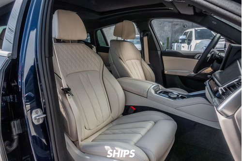 BMW X6 4.4 60i M V8 At