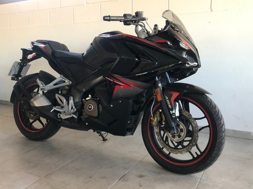 Rouser Rs 200