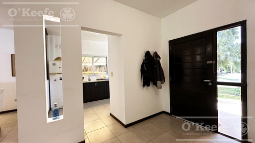 Casa En Alquiler Y Venta De Cuatro Ambientes Altos De Hudson Berazategui