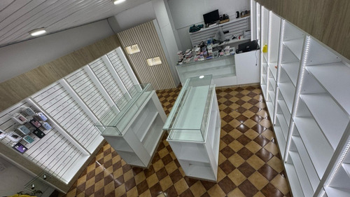 Amoblamientos Comerciales