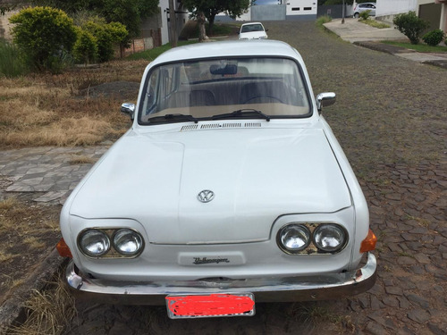 Volkswagen Zé Do Caixão Motor 1.6 Quatro Portas