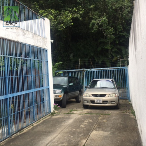 Imagen 13 de 14 de Prados Del Este. Marisol Trejo +58 414 4340811