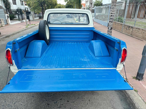 Ford F-100 V8 Punta de diamante