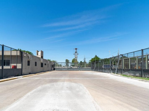 Excelente Deposito Aaa En Alquiler De 5600,6 M2 Cub (nave D). Excelente Para Empresa Logistica.
