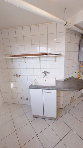 Departamento Cristóbal Colón A Pasos De La Rotonda Atenas