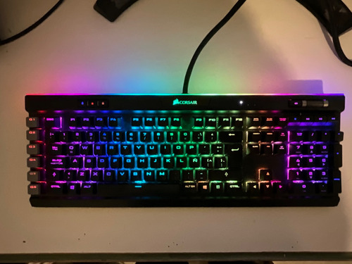 Teclado Gamer Corsair Platinum K95 Mecánico 