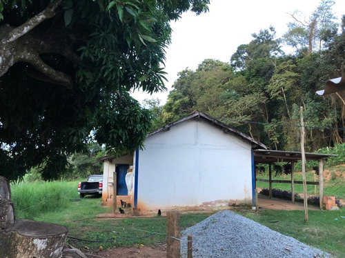 Chácara Em Perdões, A 3 Km Do Retiro Dos Pimentas