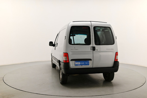 Imagen 4 de 15 de Peugeot Partner 1.4 Furgon Pta. Lat. M59