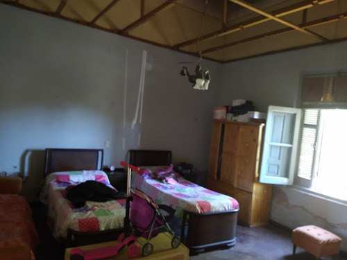 Casa En Venta En Lobos