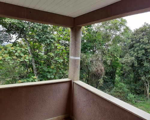 Imagem 4 de 12 de Linda Chácara Em Mairiporã 2 Suítes Sala Grande Com Lareira Terraço Com Varanda, Churrasqueira Forno E Fogão A Lenha Pomar Em Formação. - Mv117 - 69612413
