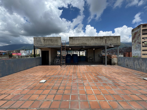 Local Comercial En Alquiler Zona Colonial De Petare 540 Mts
