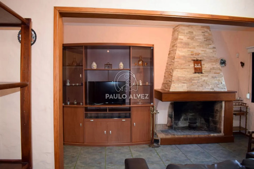 Casa En Piriápolis, Playa Grande