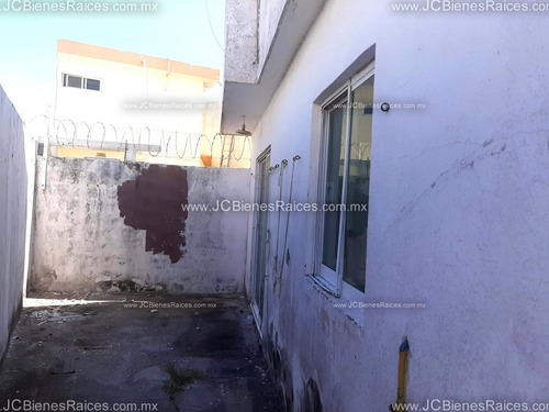 Atención Inversionistas !! Casa En Venta, Para Remodelar En Rivera Veracruzana, Alvarado $880,000.
