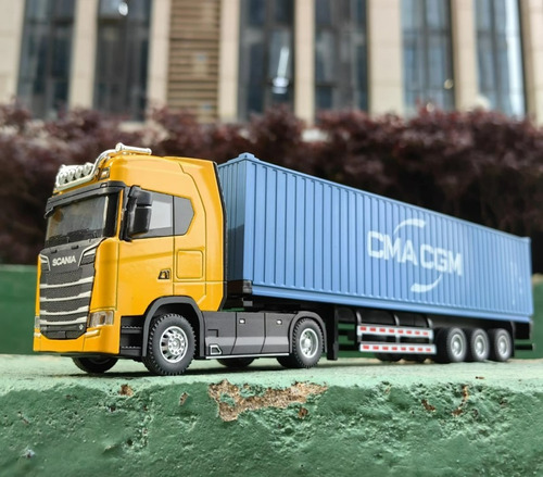Camion Scania Con Contenedor Escala 1:50 31 Cms
