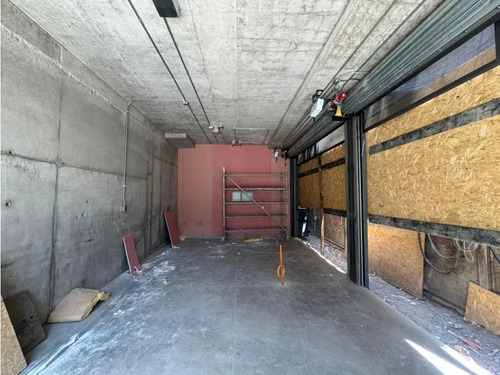 Arriendo De Locales Comerciales, San Diego, Santiago