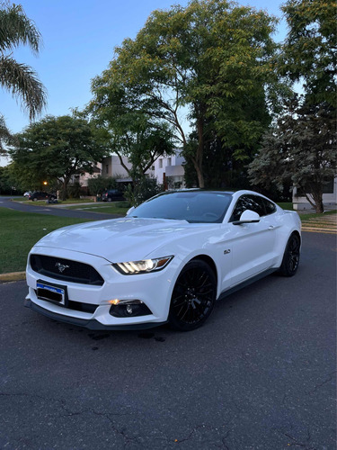 Ford Mustang 5.0 Gt 421cv