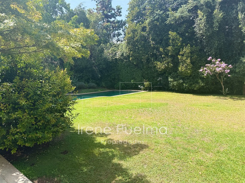 Vende Casa En Golf De Manquehue Mall Trapenses, Lo Barnechea