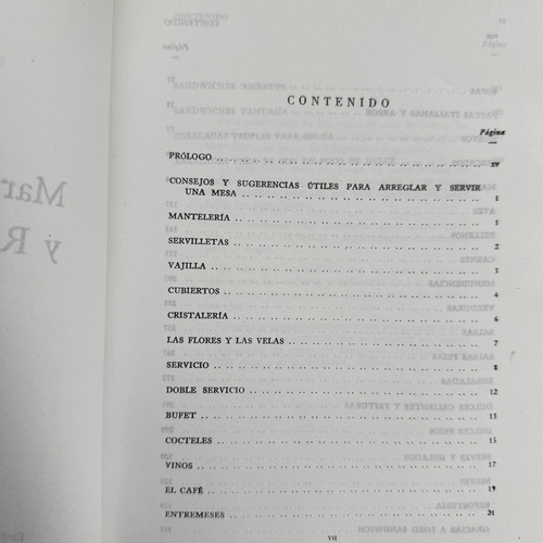 Marichu, Va A La Cocina Y Recibe Con Distinción Carbía, M. (Usado)