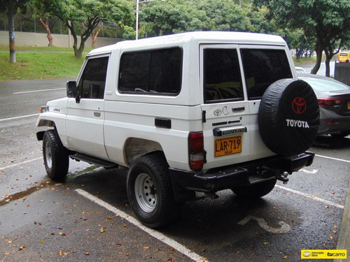 Toyota Land Cruiser Carevaca