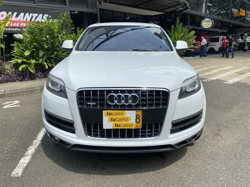 Audi Q7 3.0 Attraction 2013