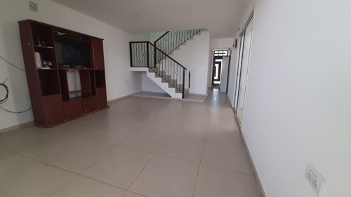 Casa Barrio Privado Alto Peru 3 Dormitorios