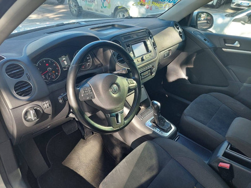 Imagem 5 de 9 de Volkswagen Tiguan 2.0 Tsi 16v Turbo Gasolina 4p Tiptronic