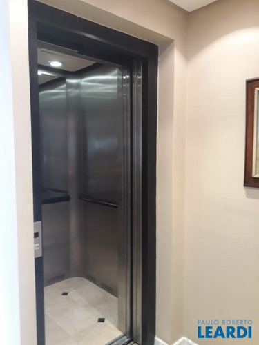 Imagem 9 de 12 de Apartamento - Campo Belo - Sp - 564032