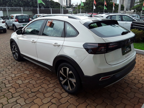 Volkswagen Nivus 1.0 200 TSI TOTAL FLEX HIGHLINE AUTOMÁTICO