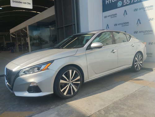 Nissan Altima 2019