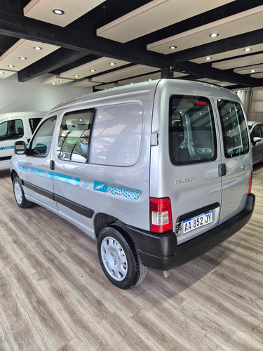 Peugeot Partner 1.4 Furgon Confort 5as