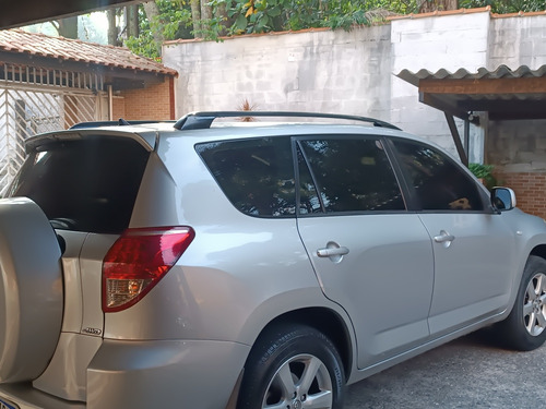 Toyota RAV4 2.4 4x4 Aut. 5p