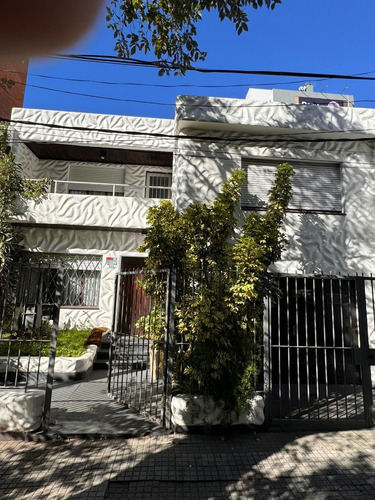 Venta Casa 4 Dormitorios Pocitos Con Cochera