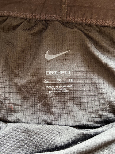 Nike Running Shorts Hombre - Negro (Usado)