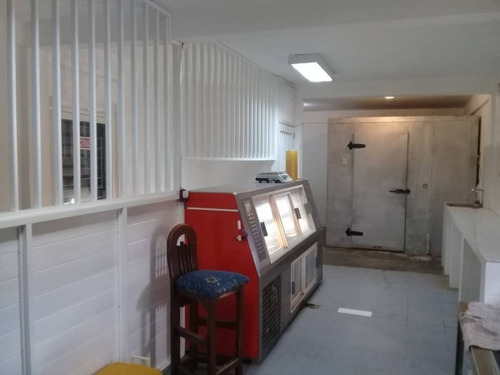 Imagen 5 de 7 de Local En Venta De 52mts Mas Un Area De Terreno Total De 415mts Calle Acueducto De Caja De Agua