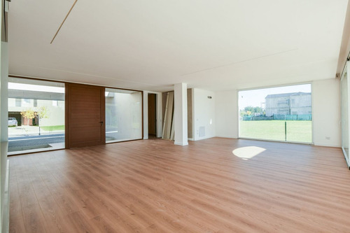Venta Casa Moderna A Estrenar En Vida Funes
