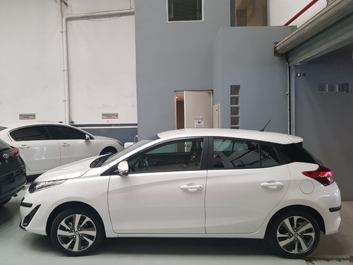 Toyota Yaris 1.5 Xls Pack Cvt 5p 2021 0km