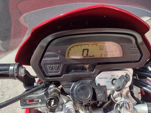 Imagen 6 de 6 de Honda Falcon 400