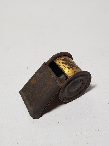 Imagen 4 de 6 de Antiguos Silbatos Chapa Y Bronce Lote X 4 Muy Raro Mag 58530