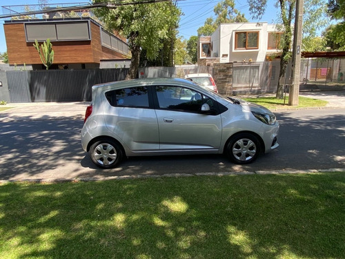 Imagen 4 de 15 de Chevrolet Spark Gt
