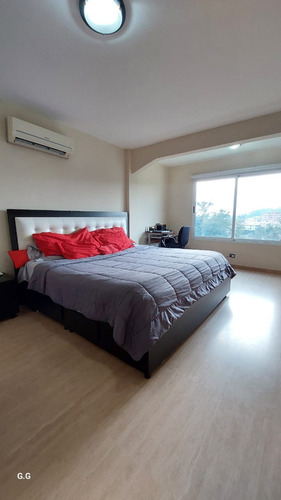 Casa Remodelada En Urb Parque El Retiro San Antonio De Los Altos
