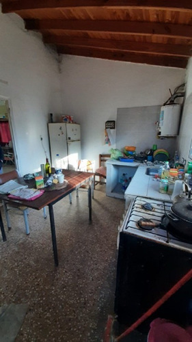 Imagen 8 de 19 de Casa Ph Al Contrafrente De 3 Ambientes En Venta - Castelar Norte