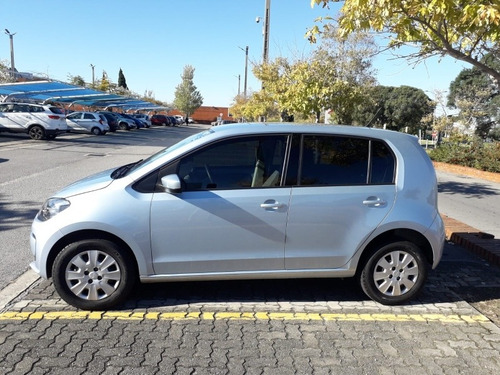 Volkswagen Up! 2016 1.0 Move Up! 75cv