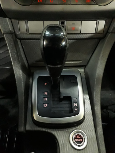 Imagem 10 de 20 de Ford Focus 2.0 Titanium Sedan 16v 2012