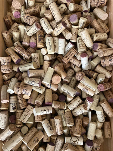 300 Corchos De Botellas De Vino