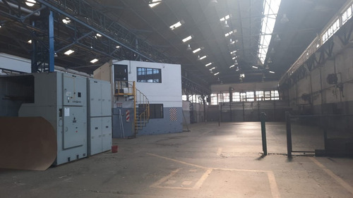 Imagen 4 de 15 de Nave Industrial - Villa Granaderos De San Martín
